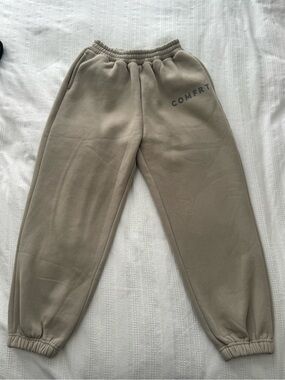 comfrt fleece sweats/joggers